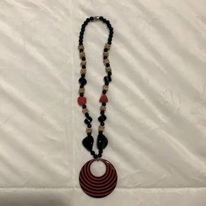 Choker handmade fashion jewelry.